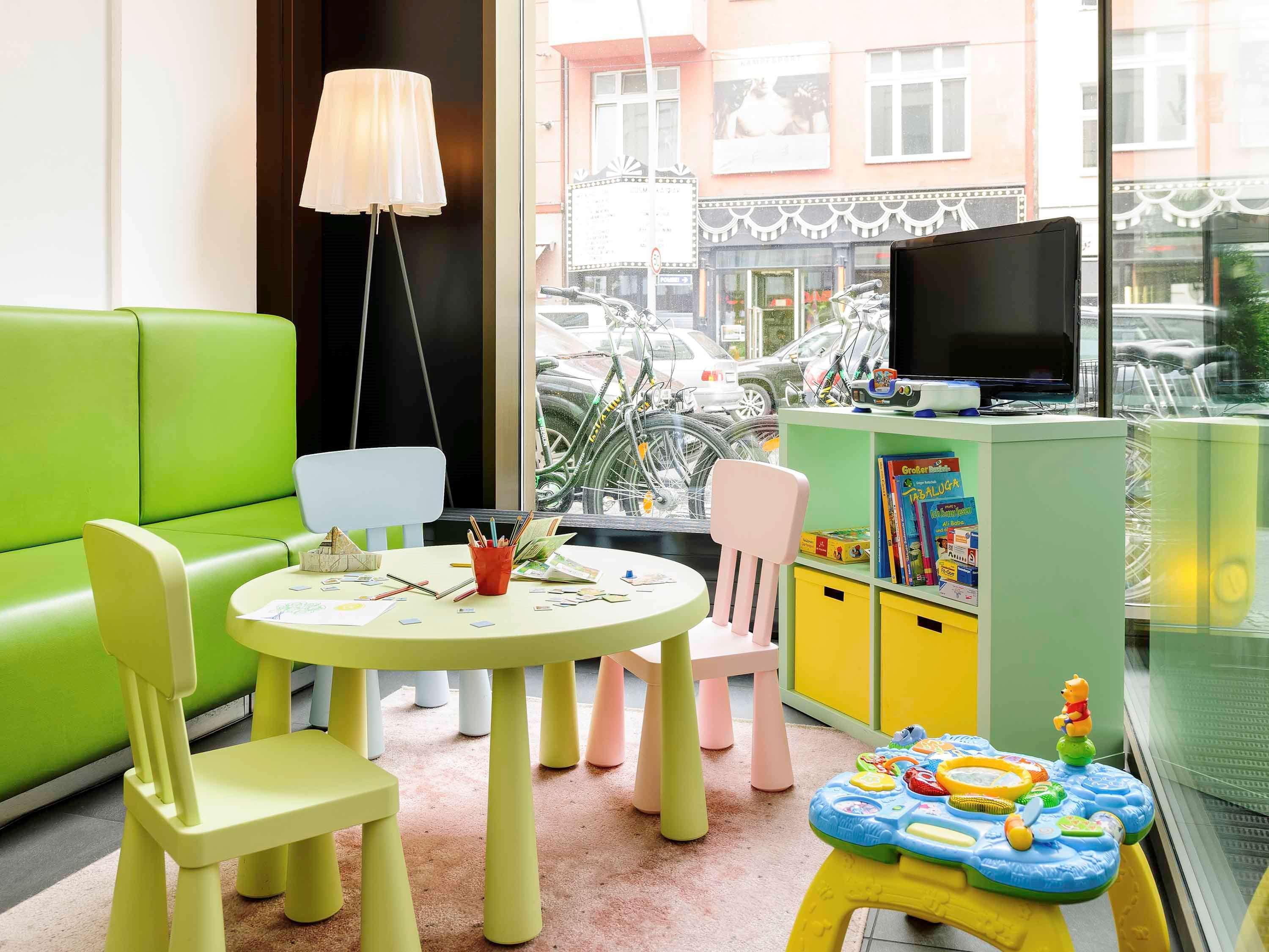 Ibis Styles Hotel Berlin Mitte Exterior foto