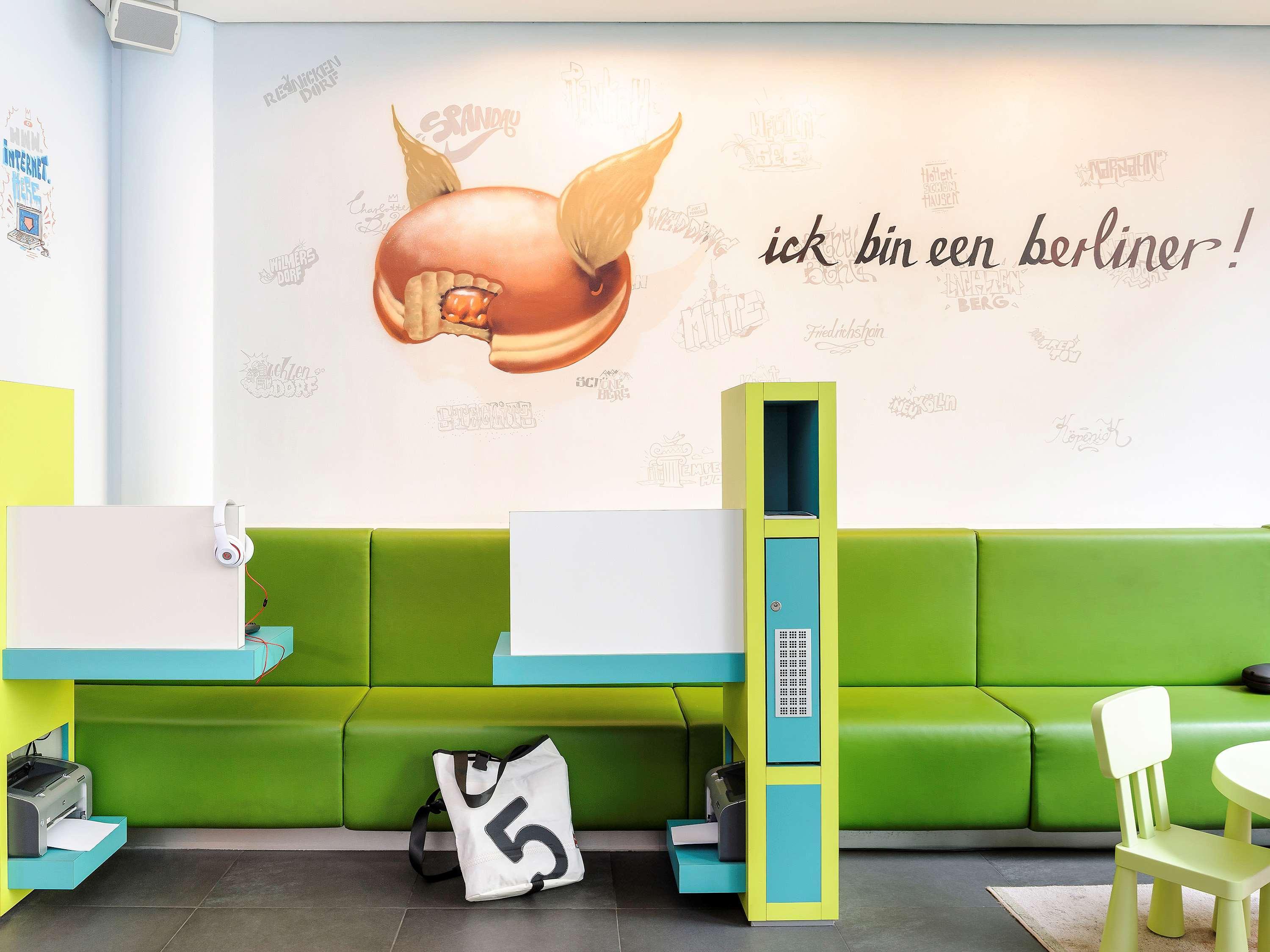 Ibis Styles Hotel Berlin Mitte Exterior foto