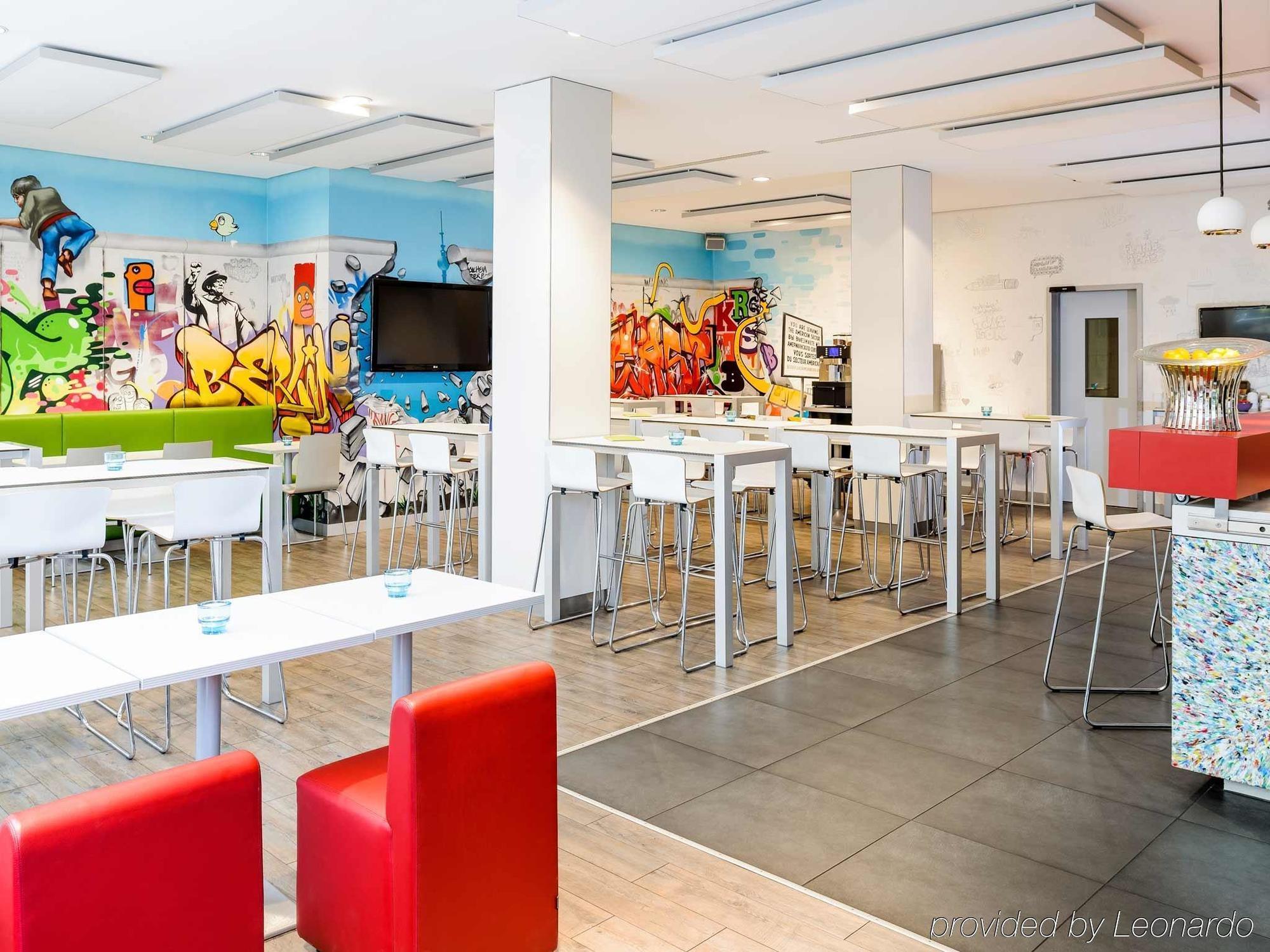 Ibis Styles Hotel Berlin Mitte Exterior foto