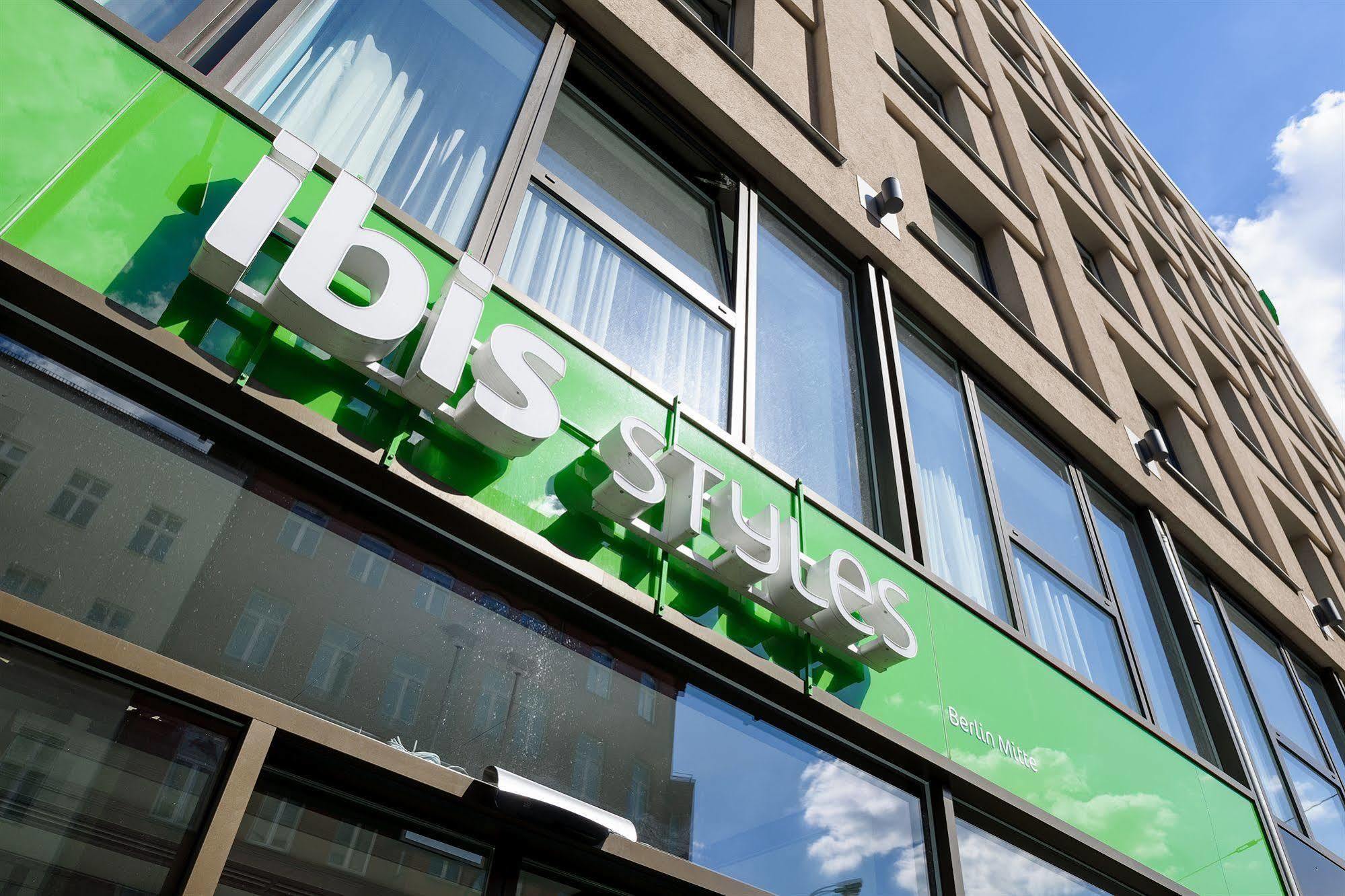 Ibis Styles Hotel Berlin Mitte Exterior foto